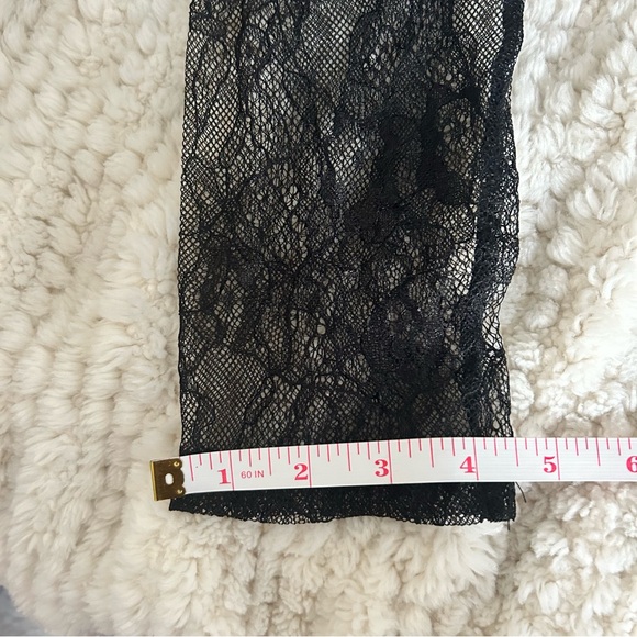 Black Lace Floral Crop Top - Picture 9 of 9